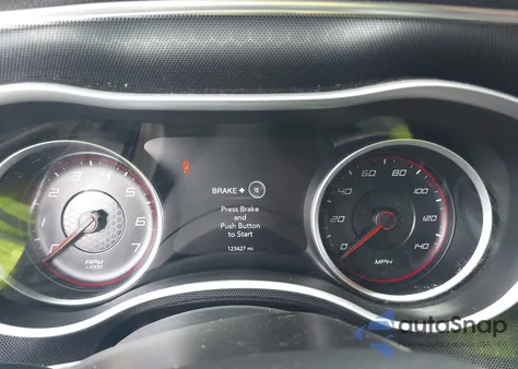 2017 Dodge Charger Sxt Awd z USA, uszkodzony, nr VIN 2C3CDXJGXHH650018